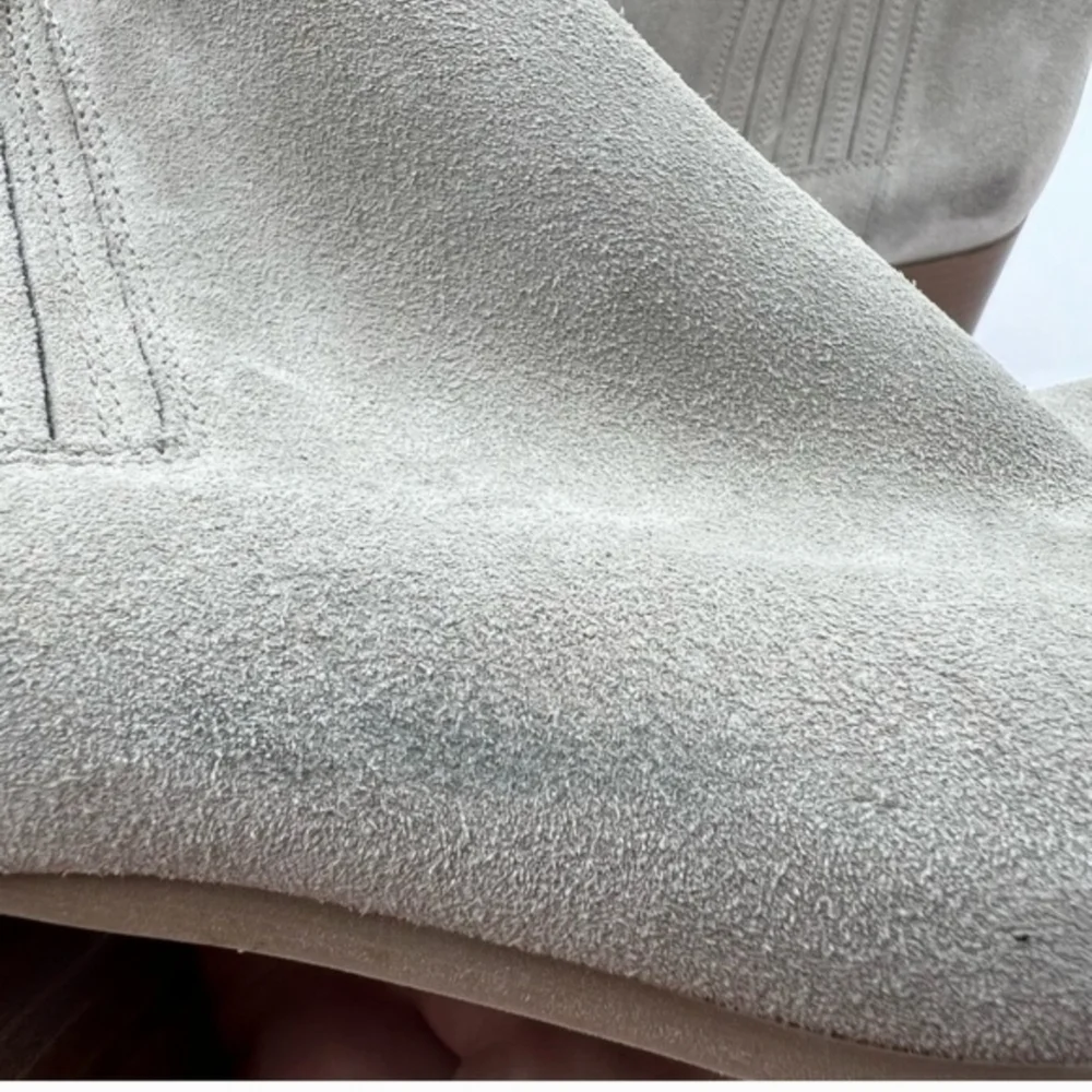 Aquatalia Taupe Charlotte Weatherproof Suede Booties Size 7.5